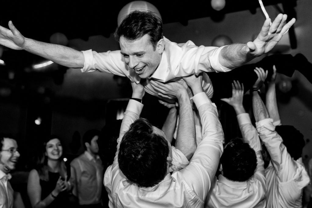 hochzeitsfotografie in hannover, party, bräutigam