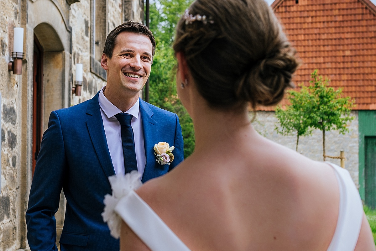 First Look - Licht von dieser Welt - Hochzeitsfotograf in Hildesheim