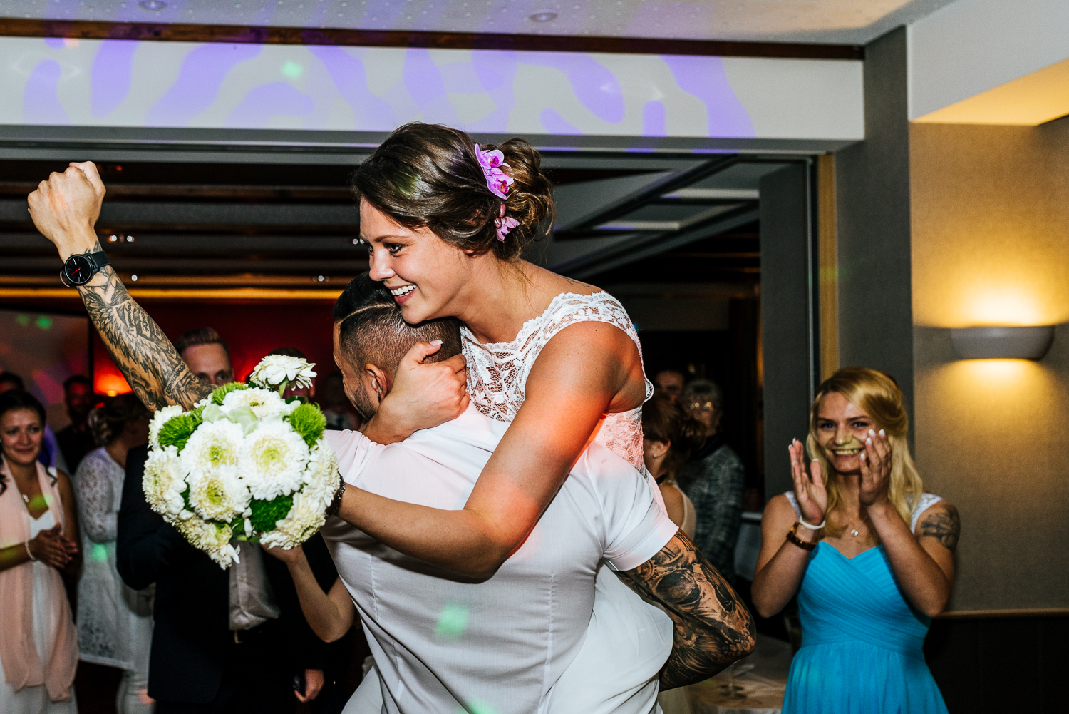 hochzeitsfotografie sassnitz, Brautstrauß, Hochzeitsfeier sassnitz, rügen, feier