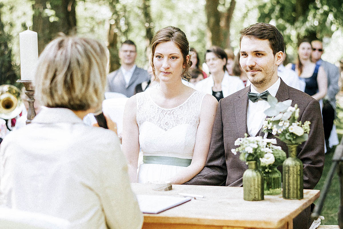 brautpaar bride groom hochzeit trauung heiraten spreewald spreewaldhochzeit hochzeitsreportage