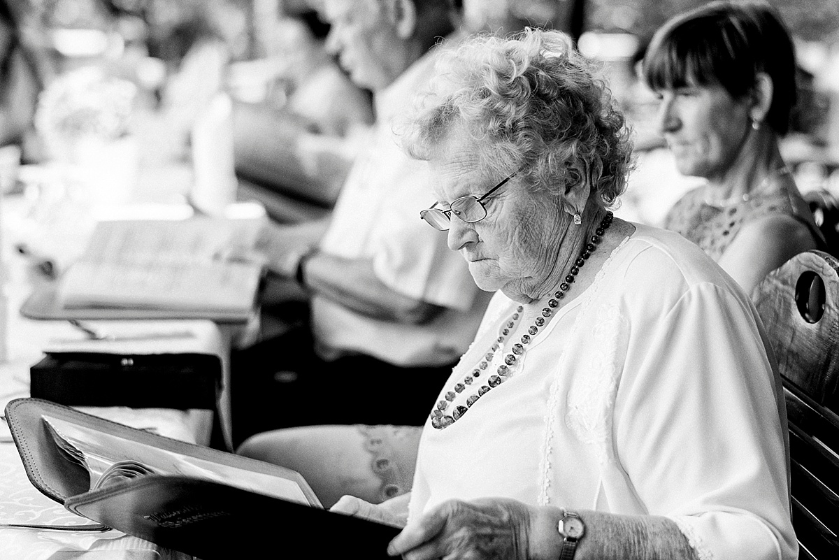 oma grandma karte restaurant essen speisen hochzeit harz hochzeitsfotografie