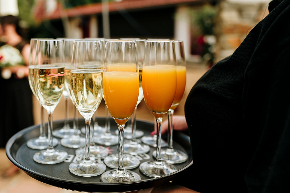 sekt, orangensaft, hochzeitsfotograf magdeburg, Hochzeit in der kirche Magdeburg