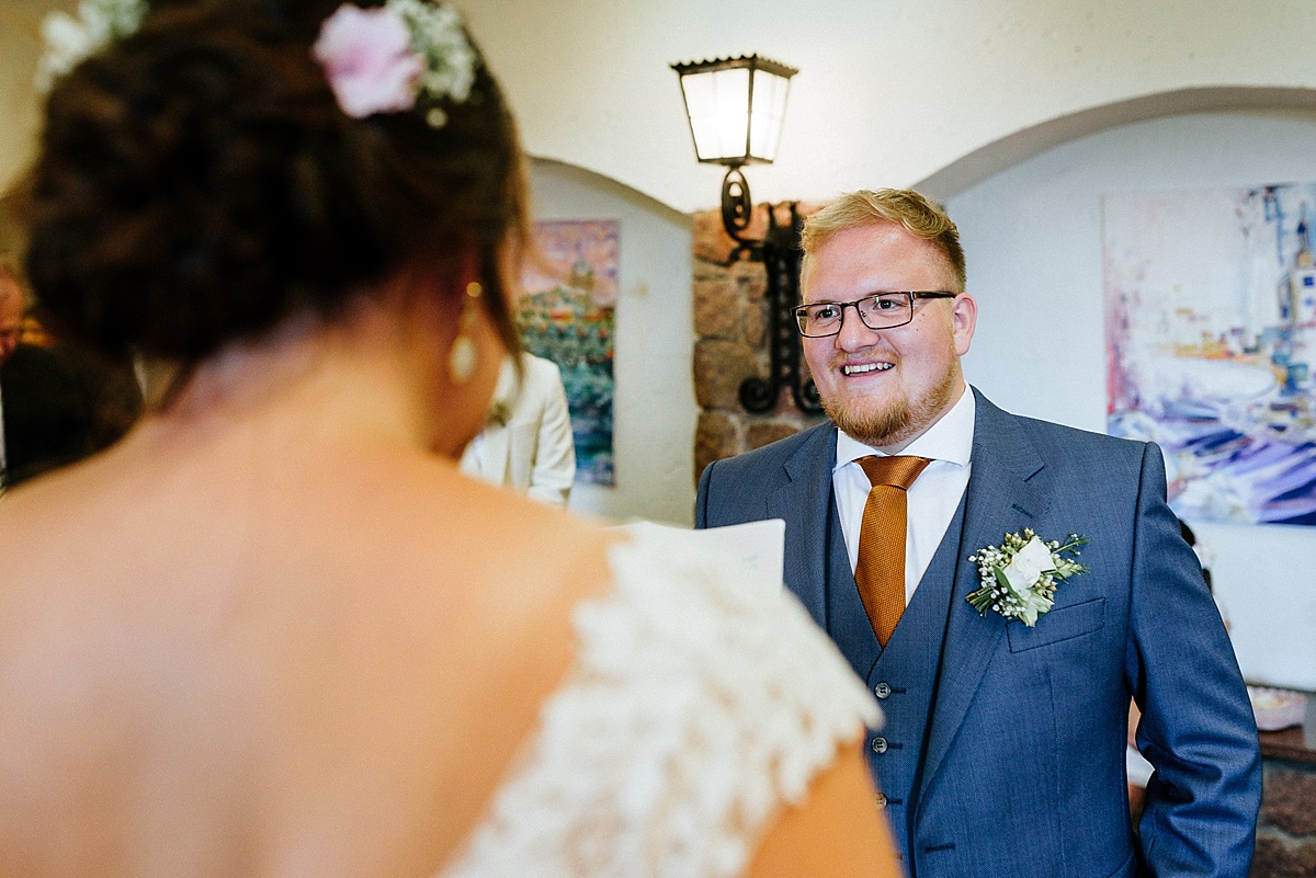 Bräutigam Hochzeitsfotografie Leipzig