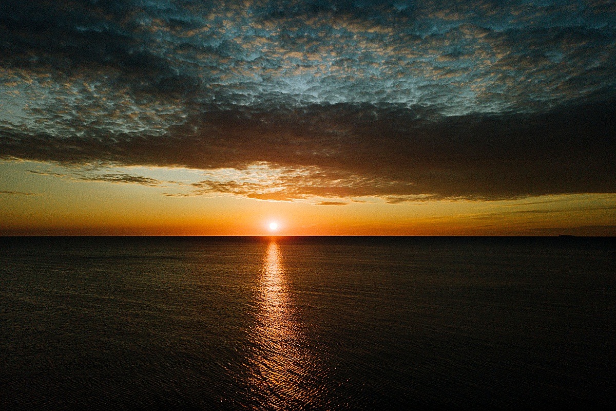 sonnenaufgang ostsee rügen göhren dronenbild