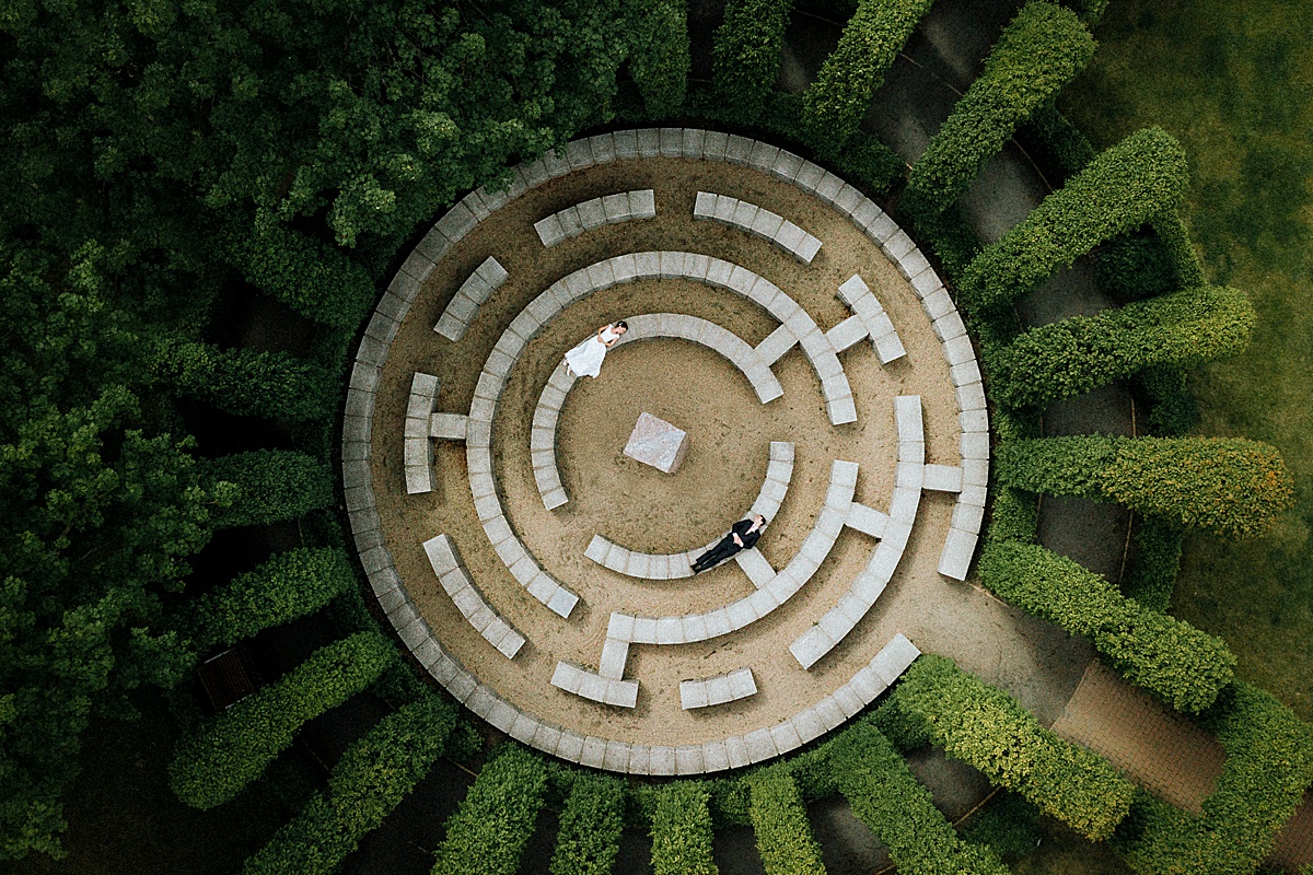 labyrinth dronenbild göhren hochzeit auf rügen hochzeitsfotograf licht von dieser welt gameofdrones
