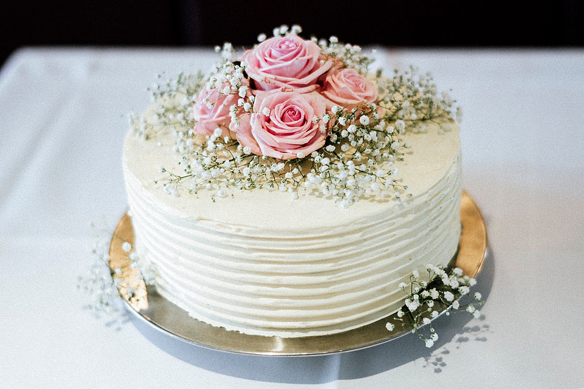 hochzeitstorte weddingcake cake by the ocean ostsee hochzeitsreportage