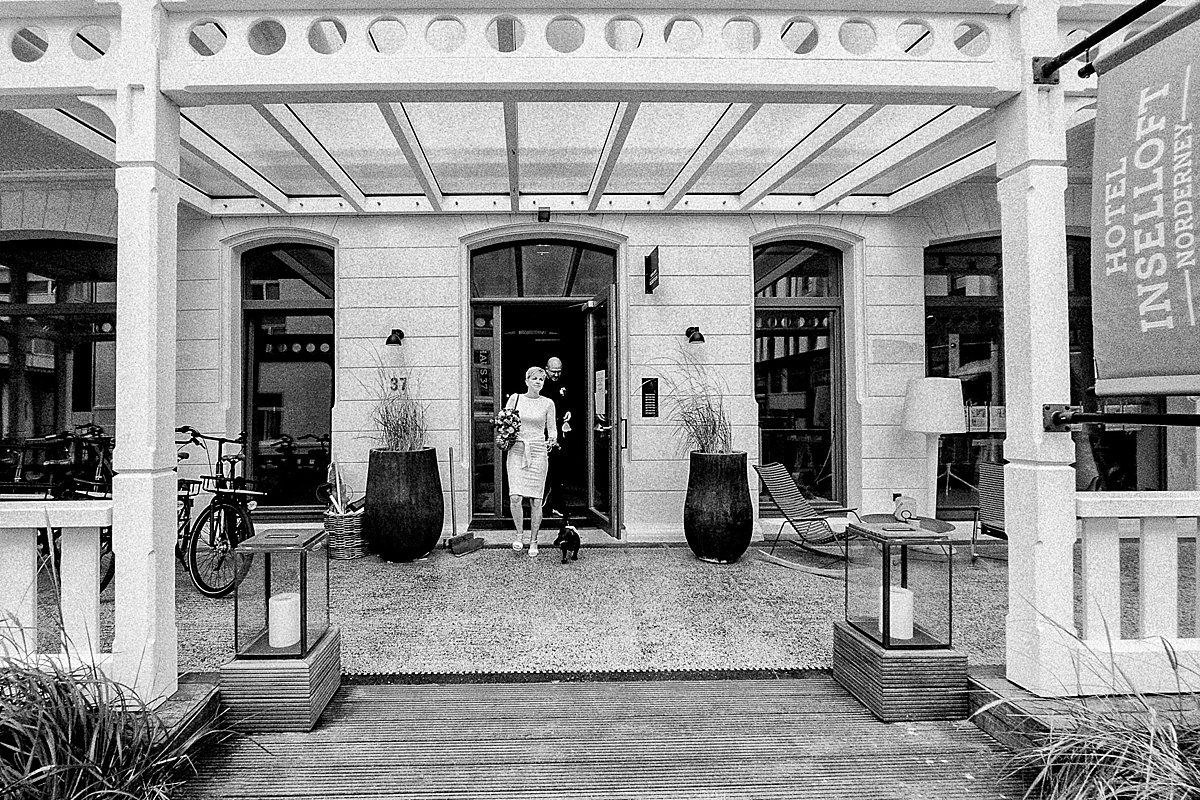 inselloft Norderney, brautpaar, Hochzeitsreportage, weddingday, braut und Bräutigam 