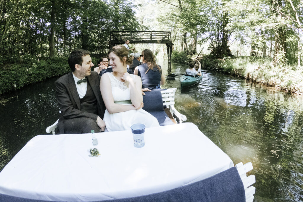 hochzeitsfotos spreewald, Kahnfahrt